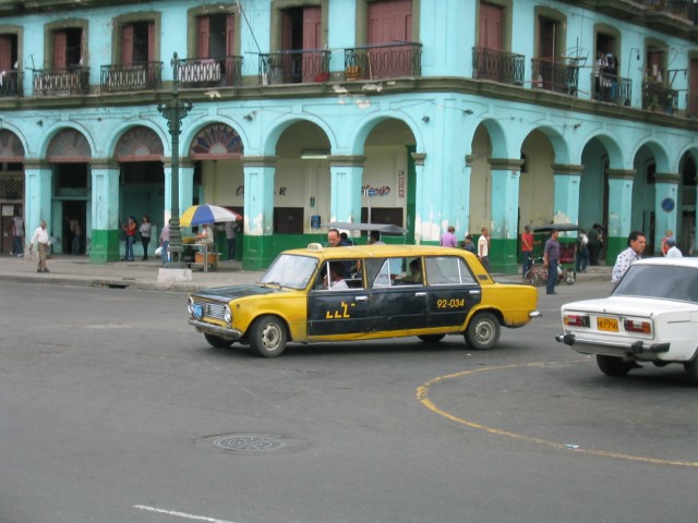 1CUBA_Havana_11_2003_059.jpg