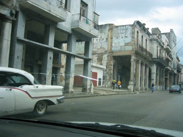 1CUBA_Havana_11_2003_111.jpg